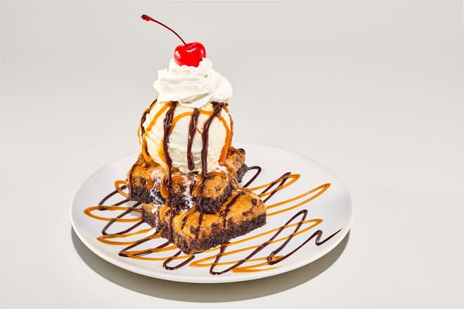 Brookie Sundae Tower
