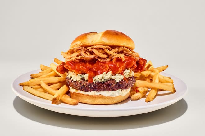 Buffalo Wing Burger*