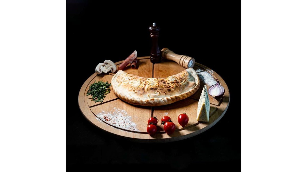 Calzone cu Vita 32 cm