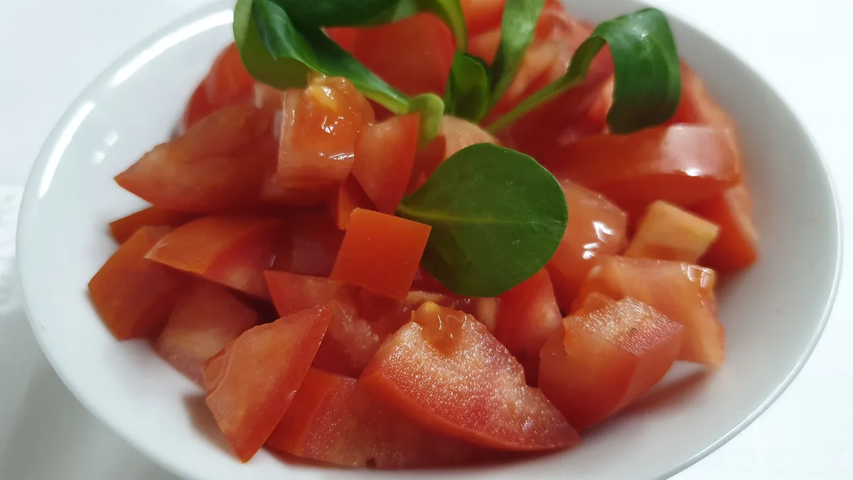Paradajz salata