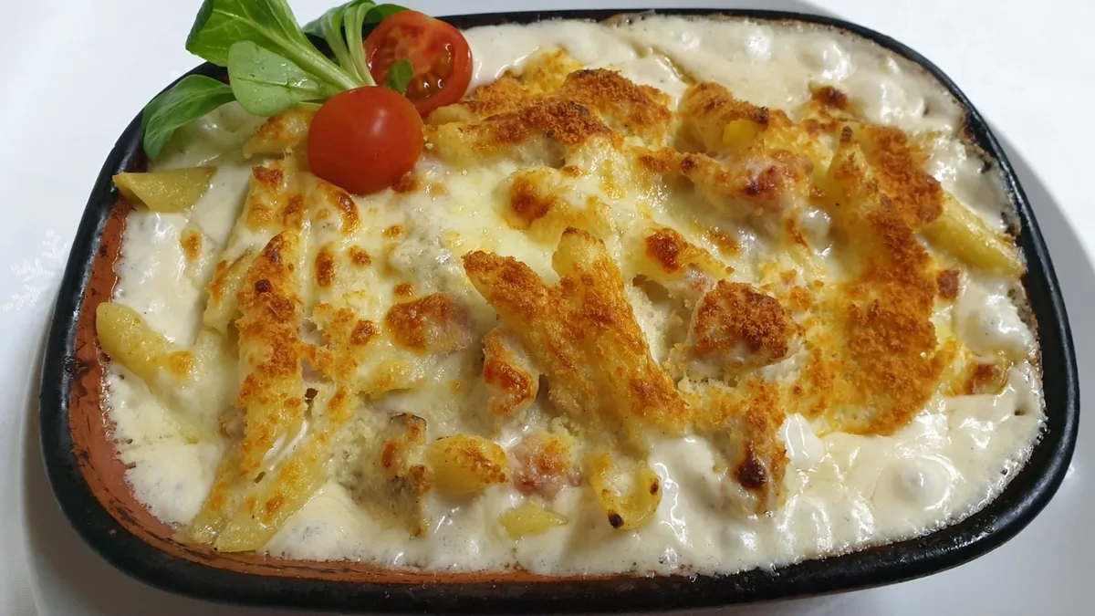 Zapečene pene sa piletinom