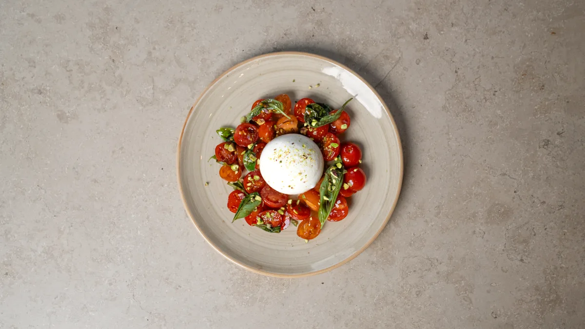 Burrata Pomodoro (V)