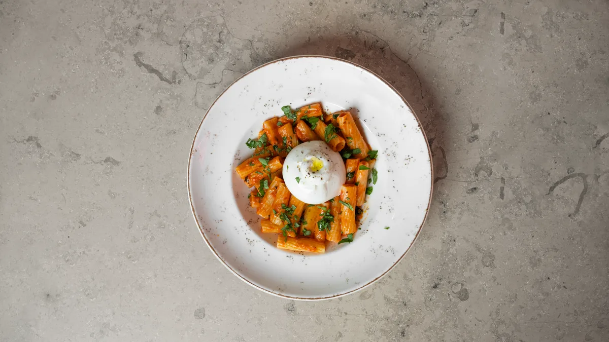 Pasta Burrata (V)