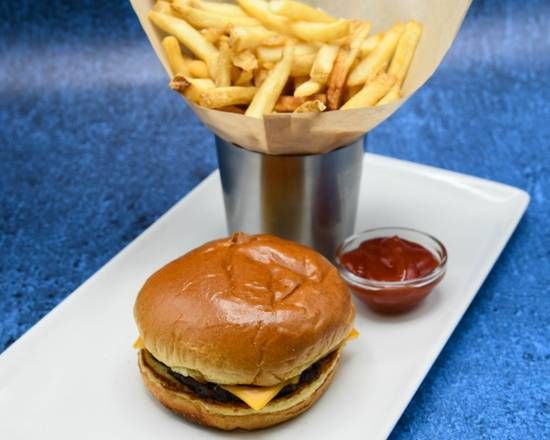 Kids Cheeseburger