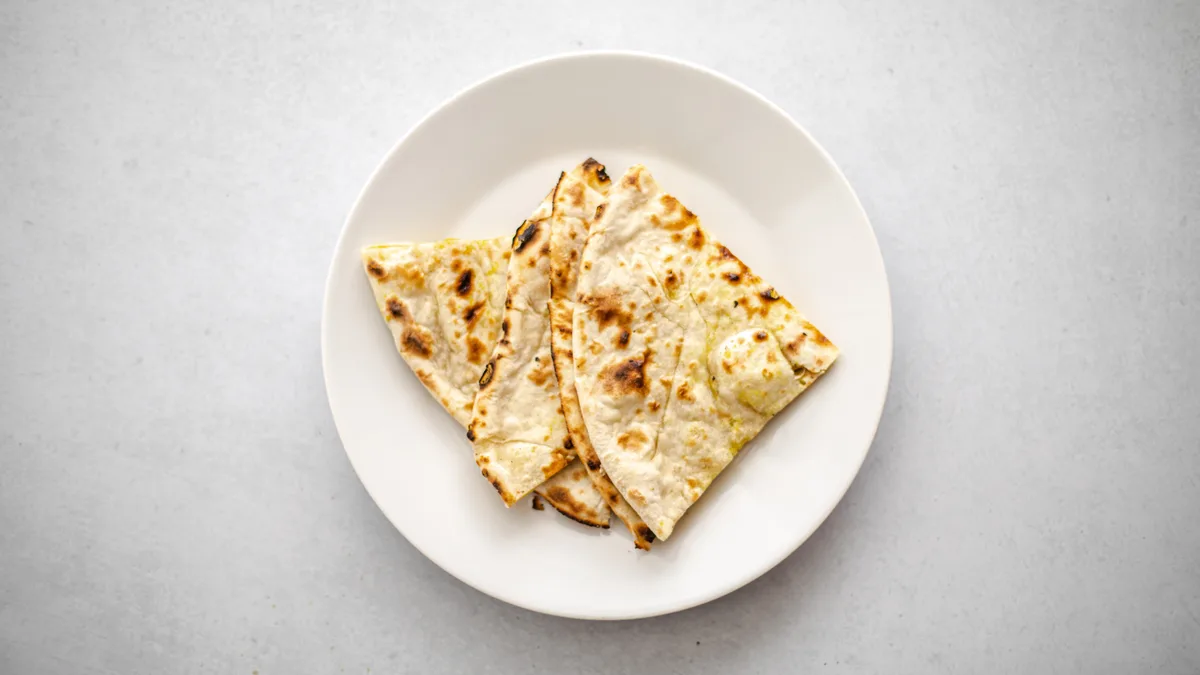 Garlic naan