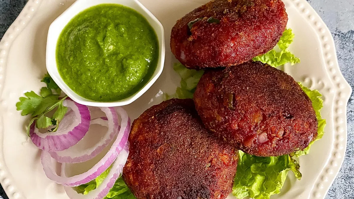 Almond beetroot tikki