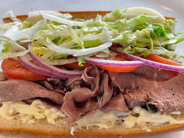 Roast Beef and Provolone Sandwich (Medium)