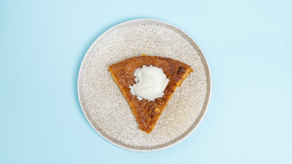 Orange Cake with Ice Cream