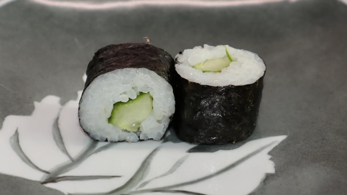 32s. Hosomaki Agurk (8 stk)
