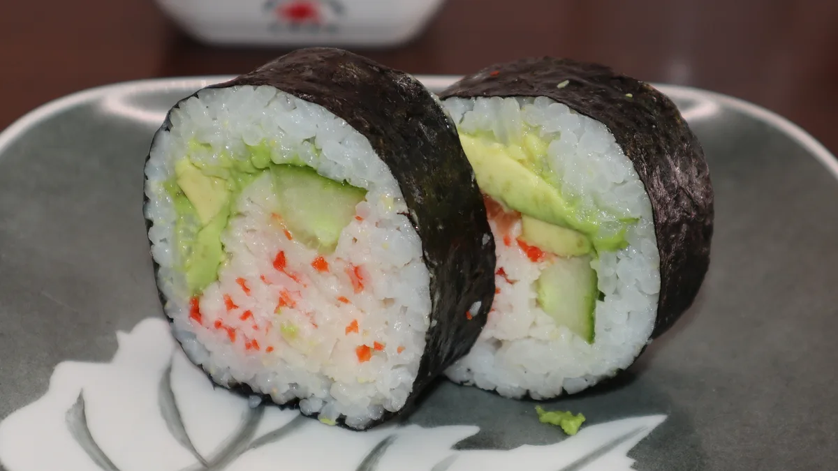 40s. Futomaki California (5 stk)