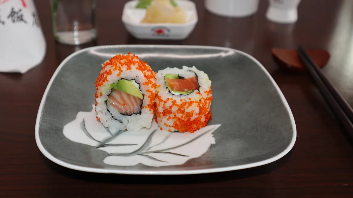 50s. Uramaki Alaska (8 stk)