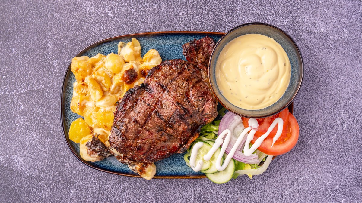27. Steak bearnaise