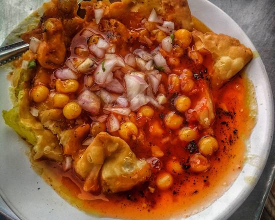 Samosa Ragda Chaat