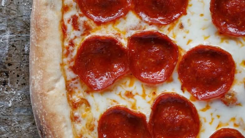 11" Pepperoni