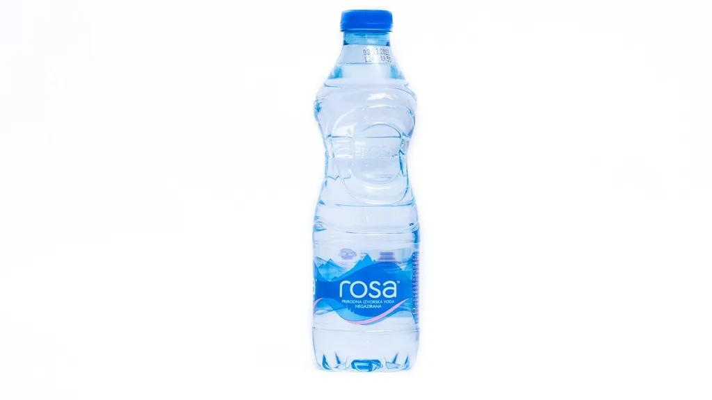 Negazirana voda