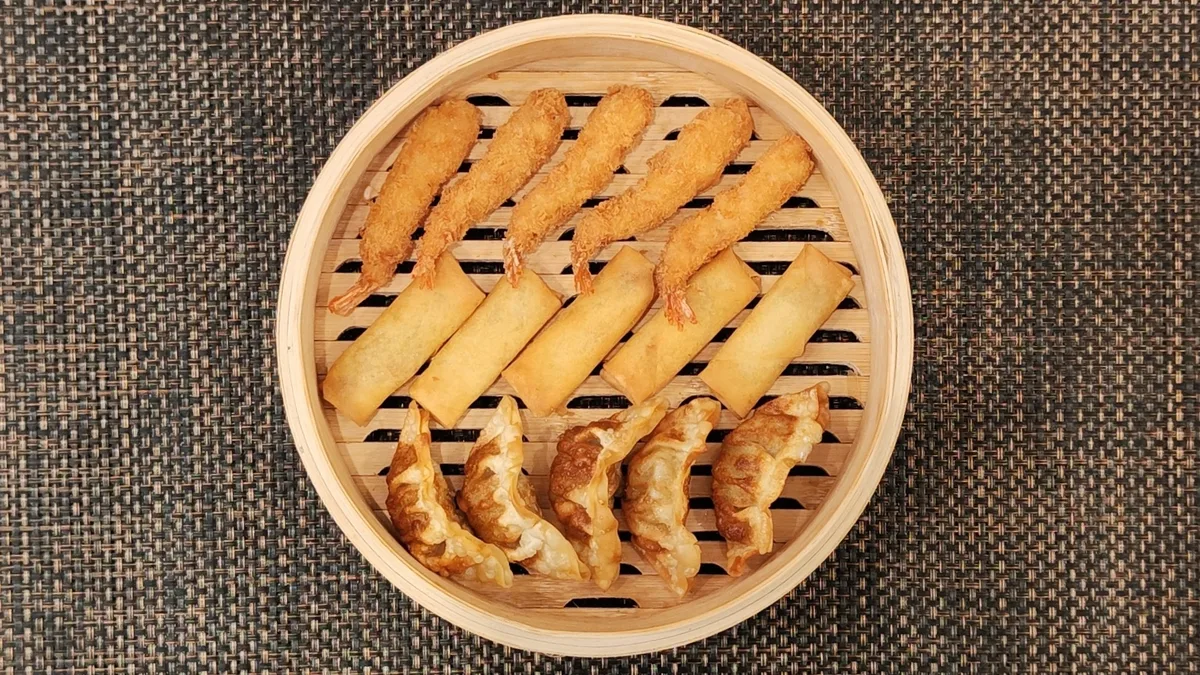HB98#5Tempura garnélarák, 5tavaszi zöldségtekercs, 5csirkegombóc