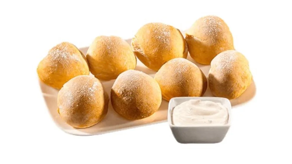 Pizza-Brötchen ohne Füllung