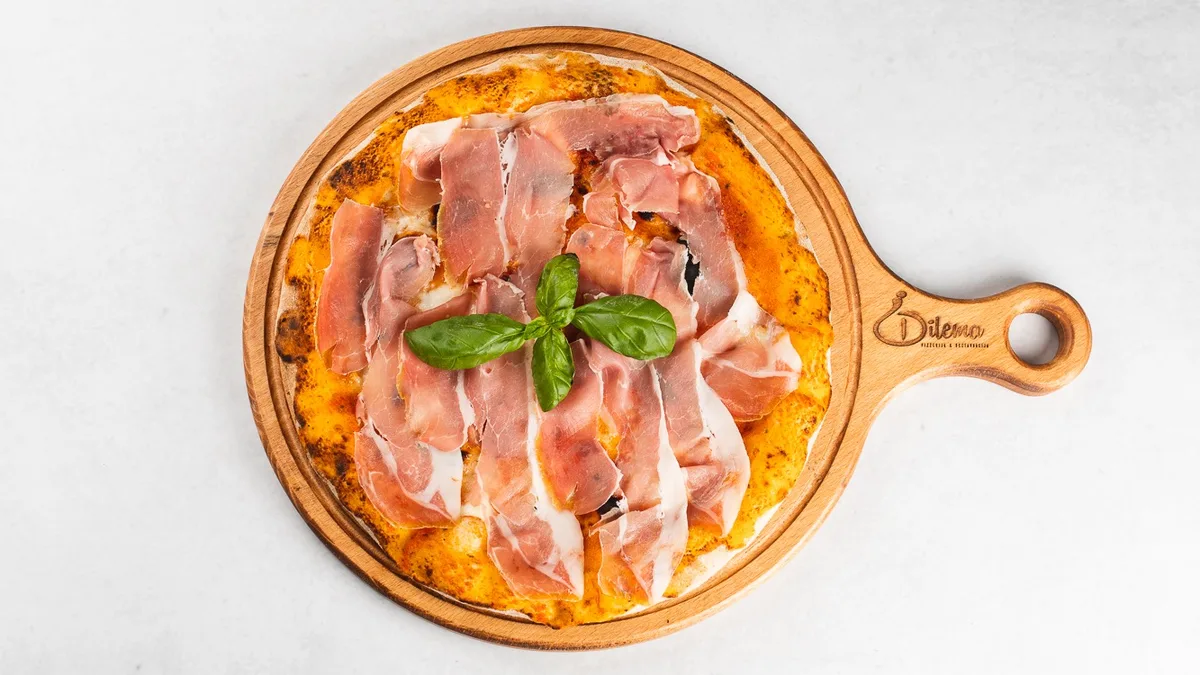Pizza Nona