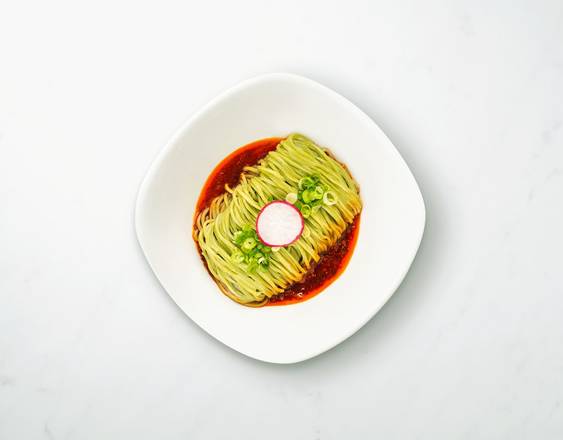 Vegan Noodles with Spicy Sauce