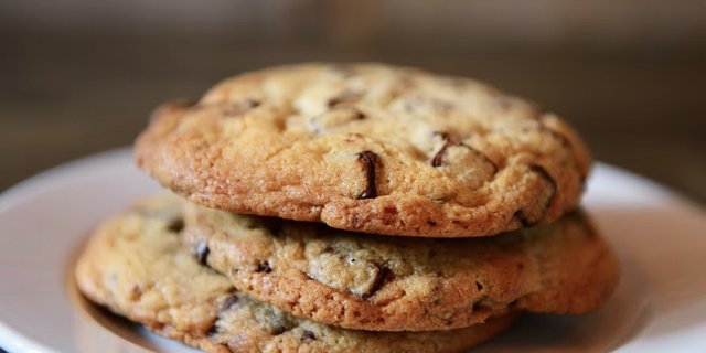 Chocolate Chip Cookie