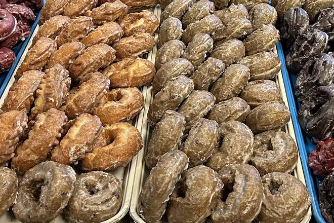 1/2 Dozen Cake