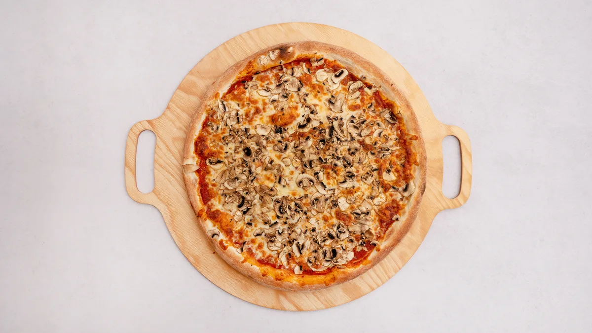 Pizza Funghi