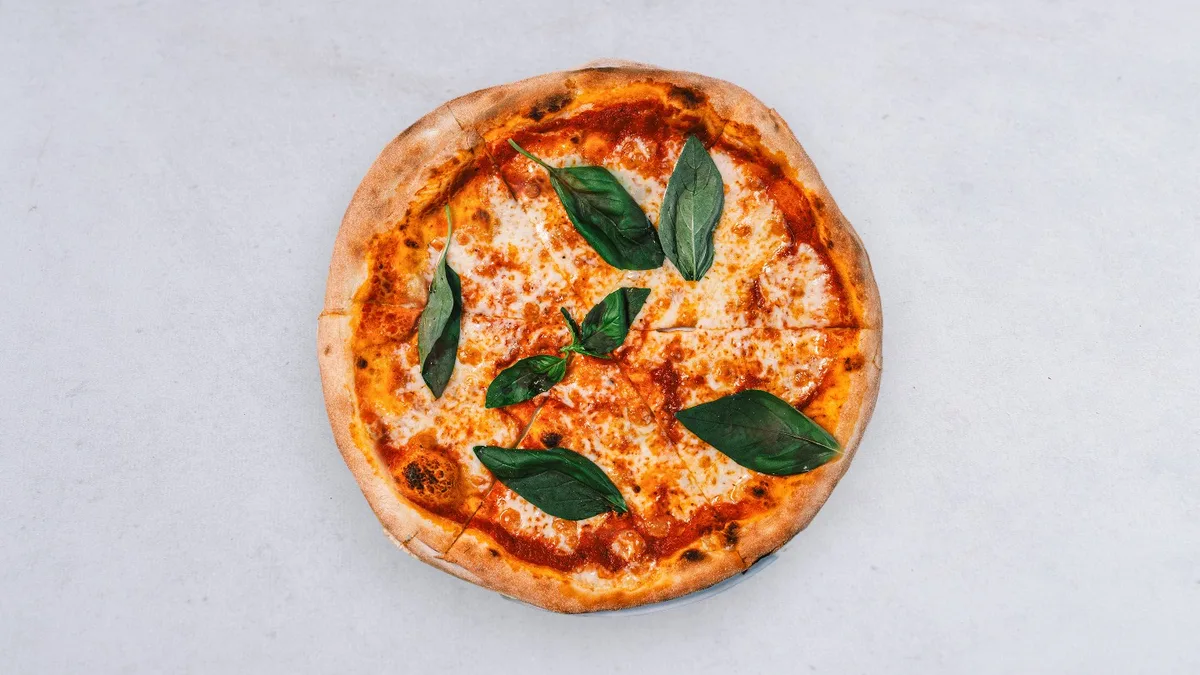 Pizza Kompozycja własna