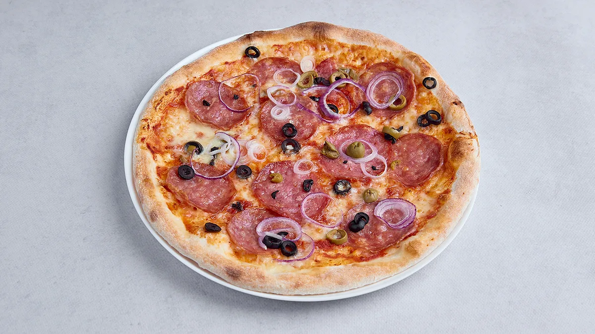 Pizza Pikantna
