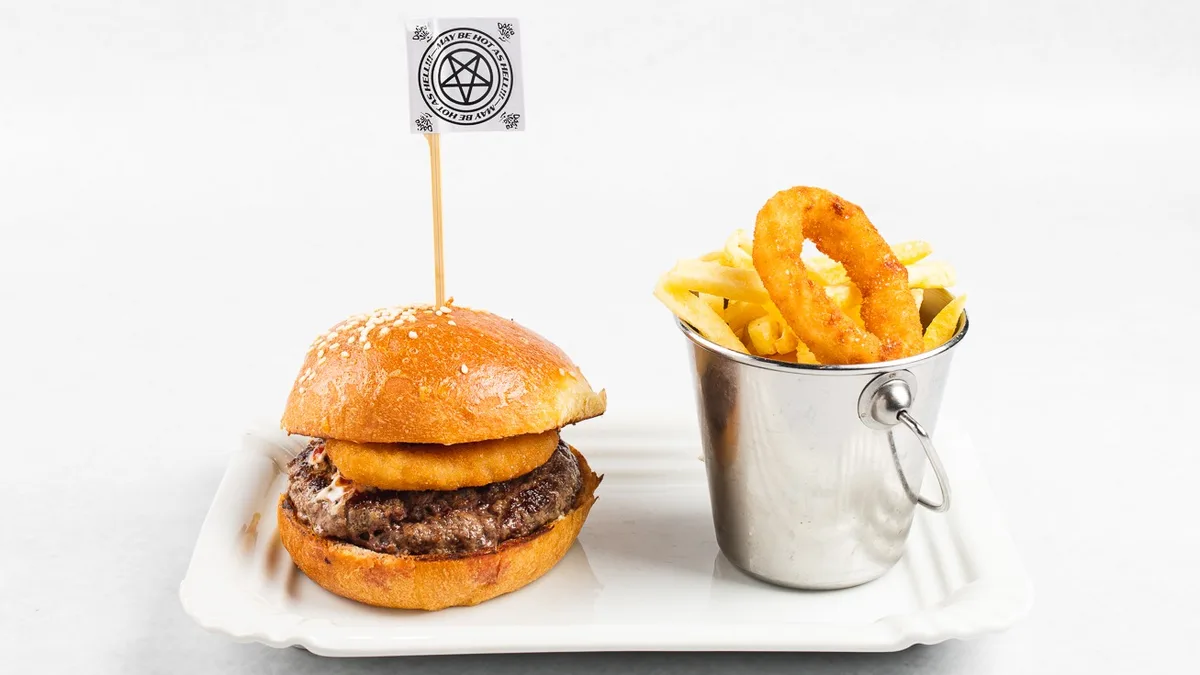 Hot amigo burger