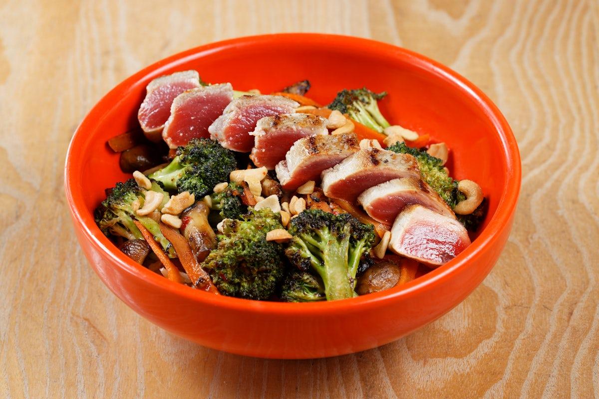 Seared Ahi Tuna Wok Out Bowl