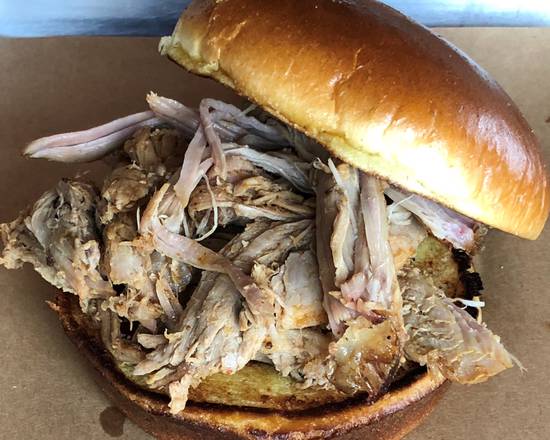 Pulled Pork Sandwich w/Fries