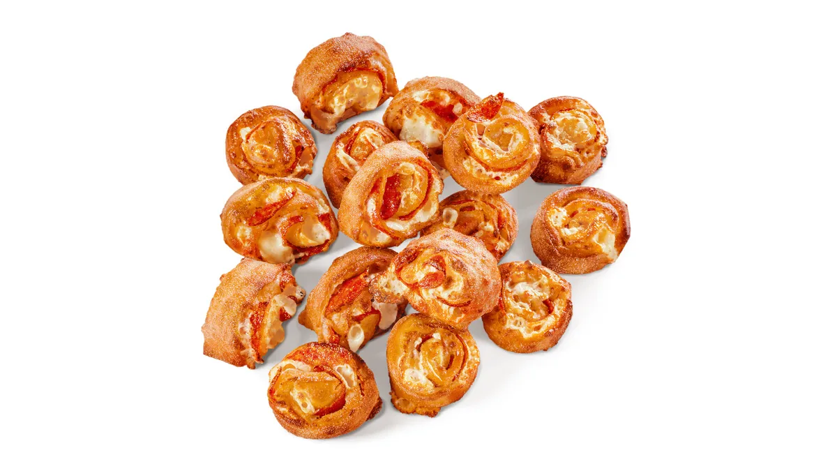 Pepperoni zvitki (16 kosov)