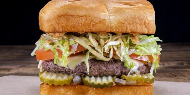 Cheeseburger Boxed Lunch