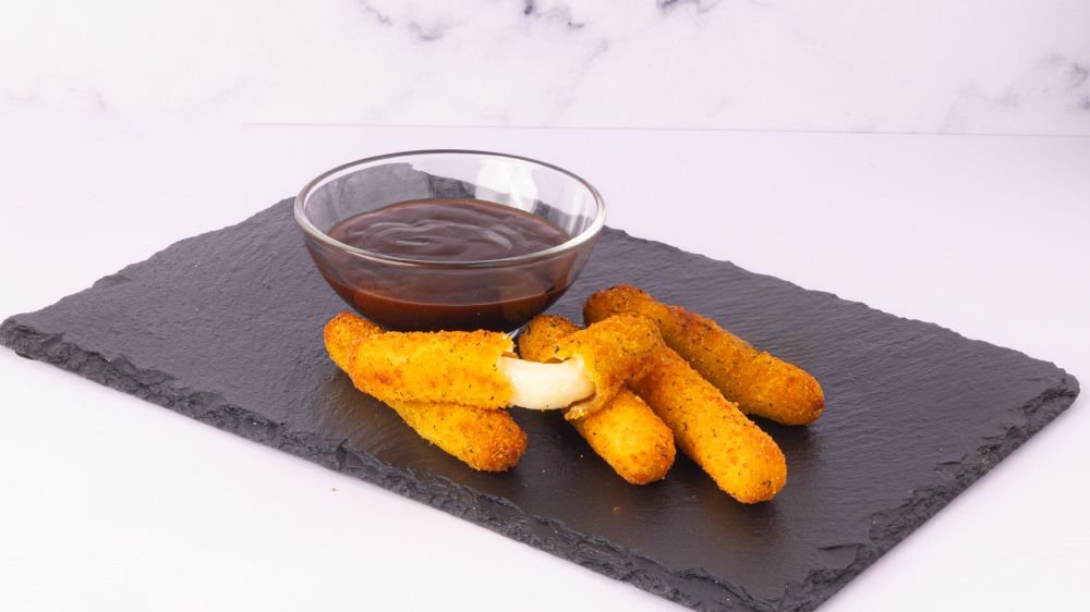 Mozzarella Sticks 5 Pcs.