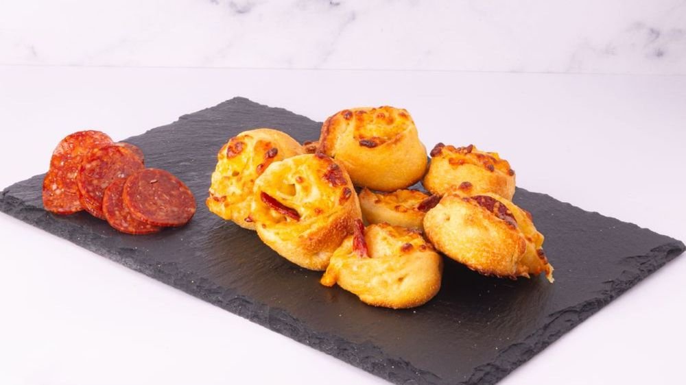 Salami Rolls 8 pcs.