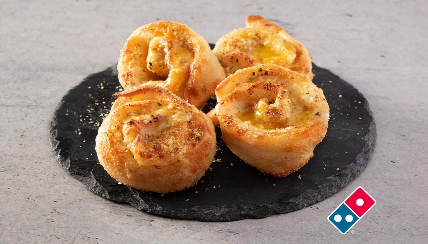 Cheese and Garlic Scrolls 4 Pack