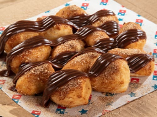 Canela Bites Com Chocolate