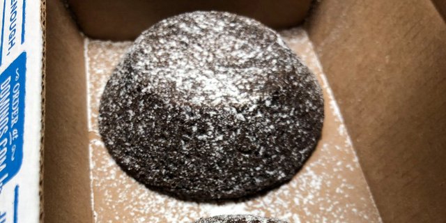 Chocolate Lava Crunch Cakes