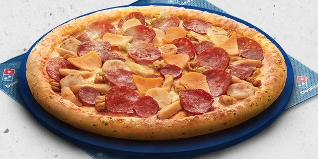Gluten-Free MeatZZa Pizza