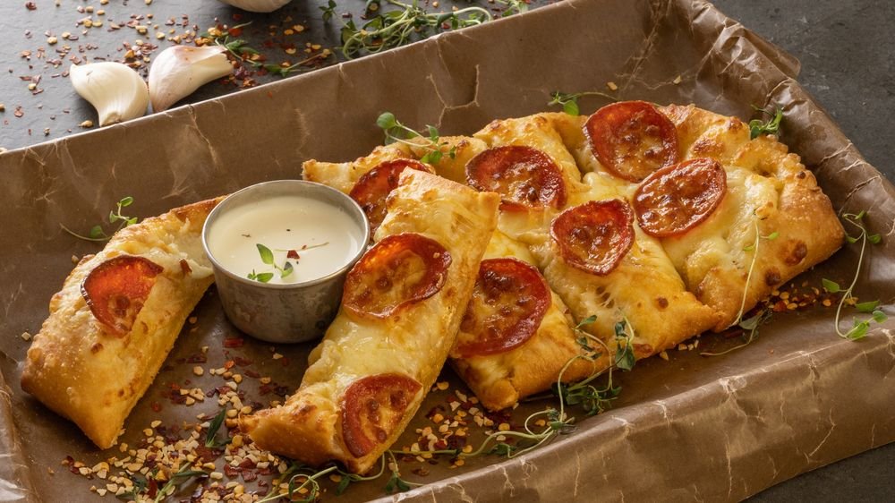 Cheesy Pepperoni Pizza Bread