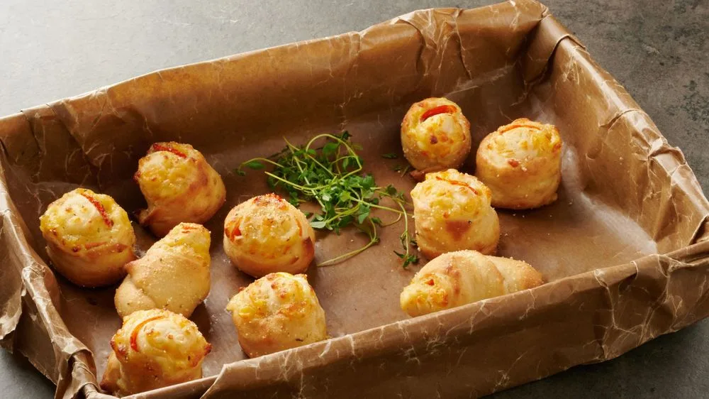 Bacon bread bites