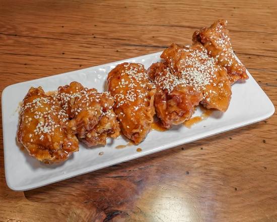 Domu Wings