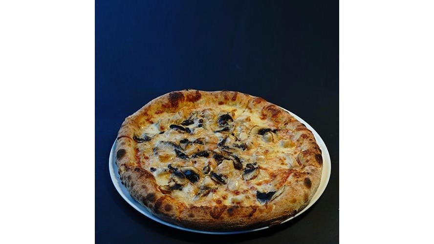 Pizza con pollo