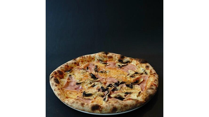 Pizza Prosciutto e funghi