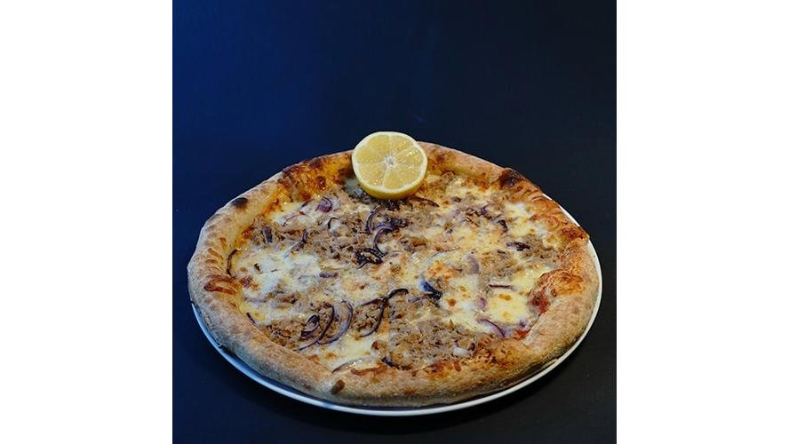 Pizza tonno e cipola