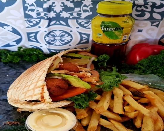 Sándwiche Super Shawarma en Combo