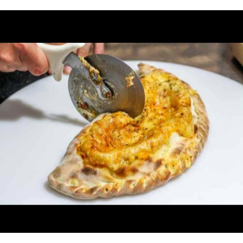 Calzone Calabresa
