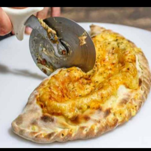 Calzone Mossarela