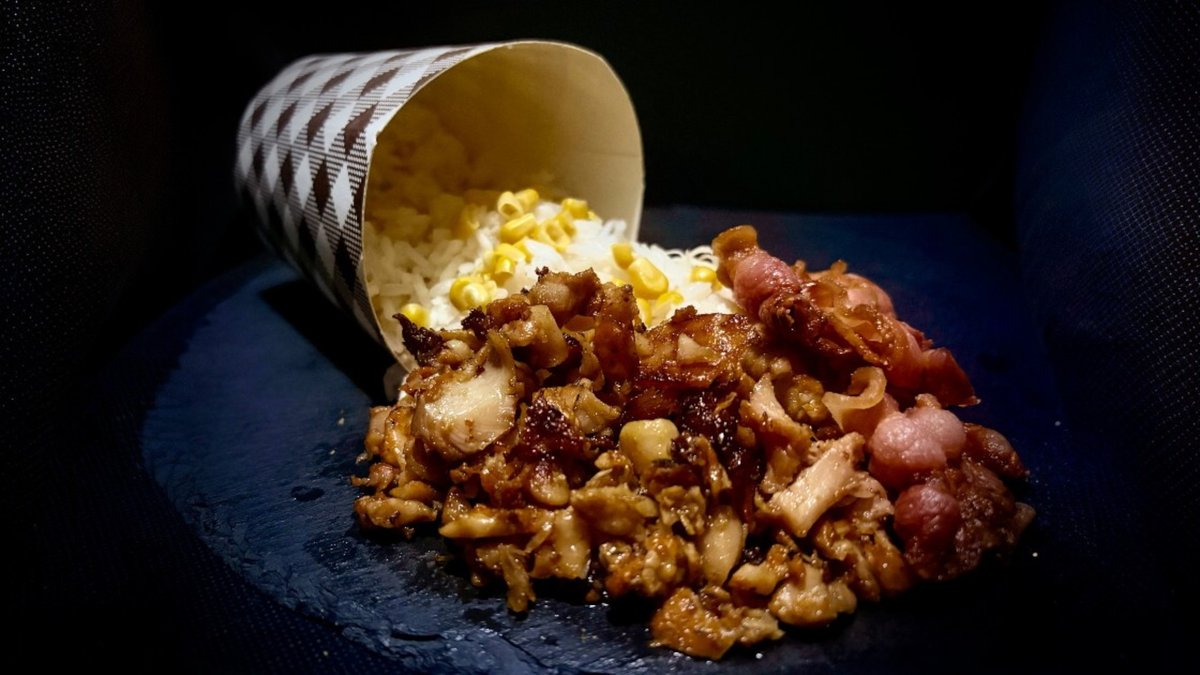 Gyros box rizzsel/kukoricás rizzsel és baconnel