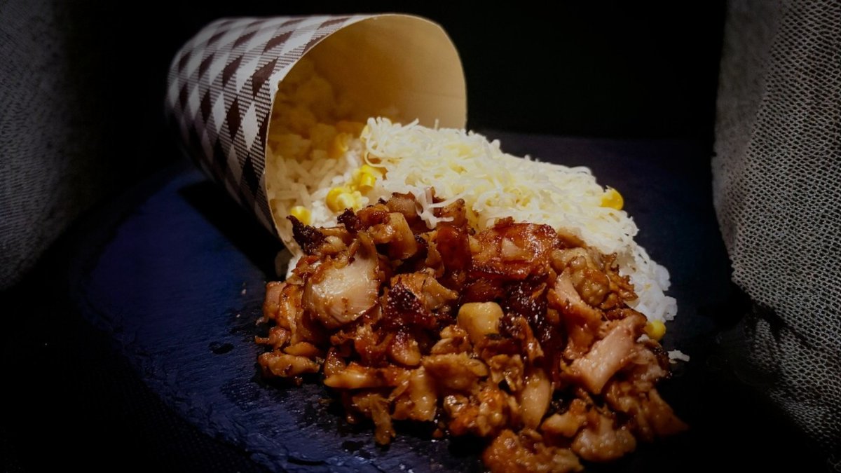Gyros box rizzsel/kukoricás rizzsel és sajttal